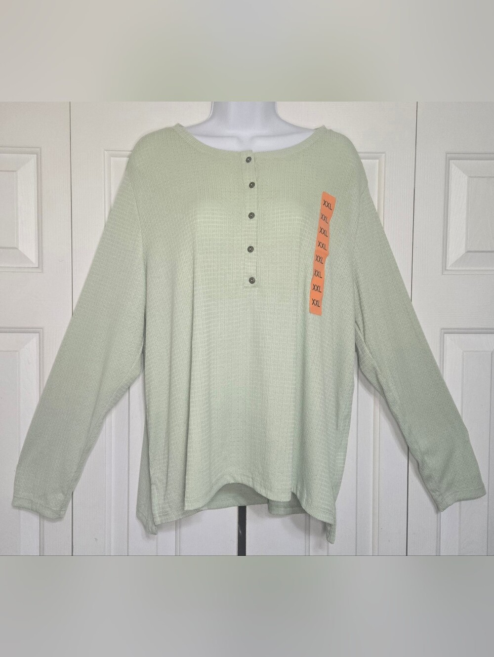 G.H. Bass & Co. Women's Textured Henley Top XXL Sage Mint Green NWT Long Sleeve